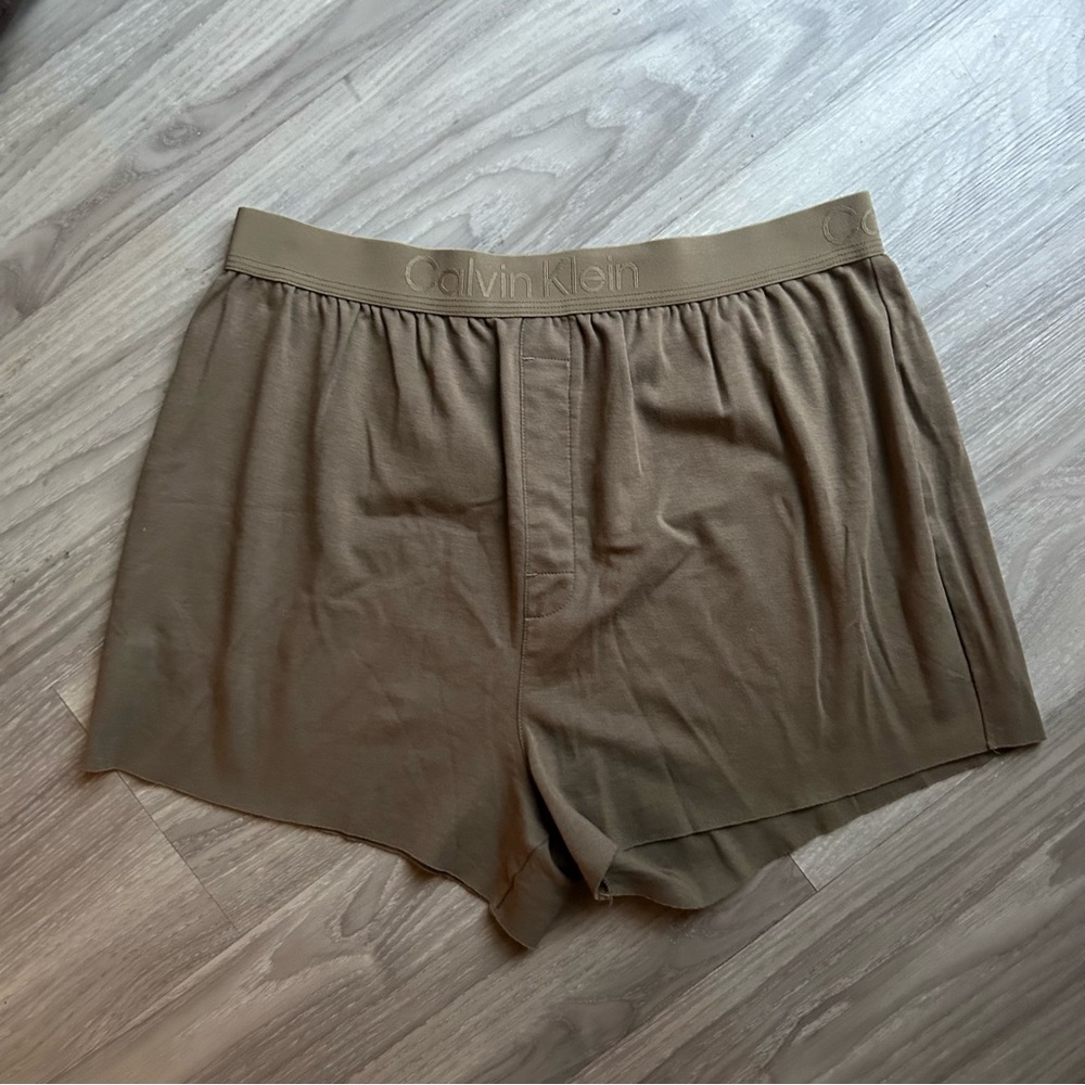 Calvin Klein | CK Black Lounge Sleep Shorts in Olive Brown (Small)